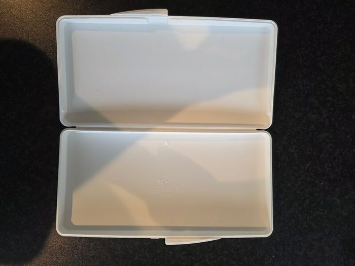 Wipe Holder - Nuby