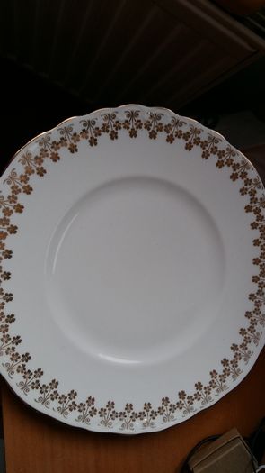 Royal Malvern White & Gold English  Bone China Cake Plate