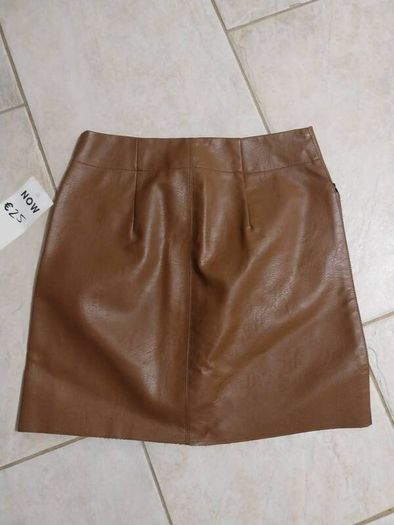 Bnwt size 8 river island was 40euro
