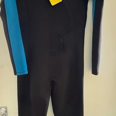 Wet Suit size 36-38