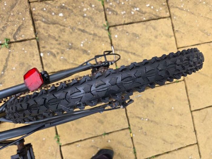 Apollo creed full suspension bike, need some TLC, new tyres, 24 inch
