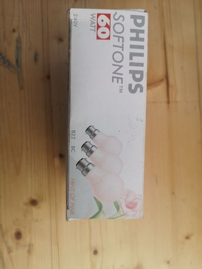New bulbs pack of 3 60w softone pink
