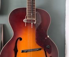 Gretsch New Yorker