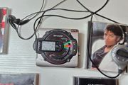 Sharp MD-MS702H Minidisc Recorder Like new. Working perfectly.