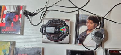 Sharp MD-MS702H Minidisc Recorder like new