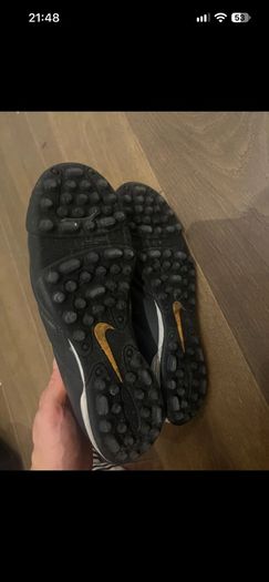 nike tiempo legend IV