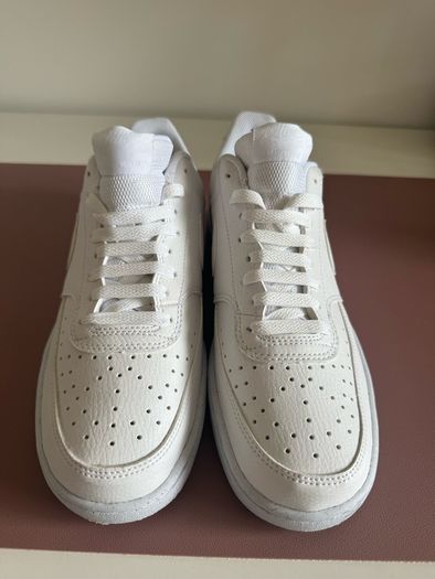 Nike Court Vision Low Runners