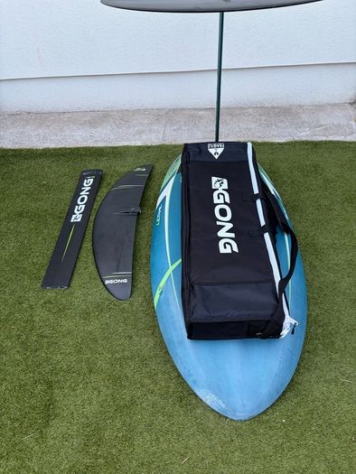 Wingfoil Board, foil set x2, bag, helmet, crash vest.
