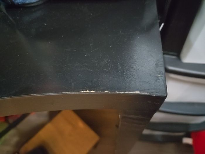 Work desk