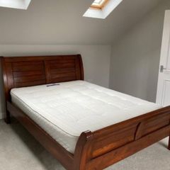 King size sleigh bed