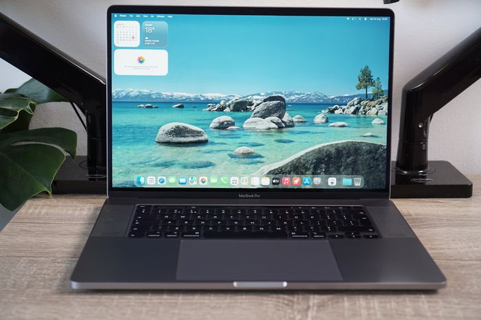 MacBook Pro 16" 2019  32GB | 1TB | i7-9750H | Radeon Pro 5300M 4GB
