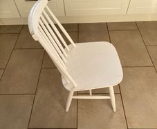 White Kitchen Chairs for Free