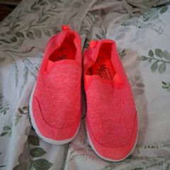 Light shoes