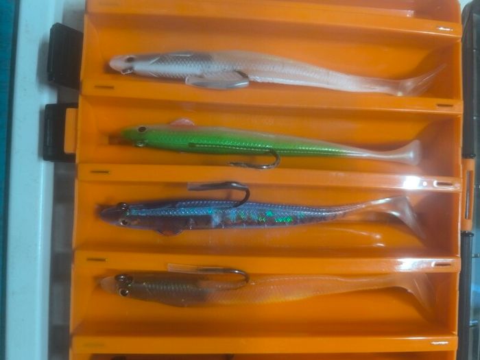 weighted paddle tail lures