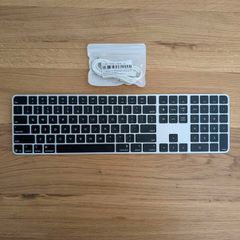 Apple Magic Keyboard with Touch ID Numeric Keypad USB-C 2024 A3119 Black Full Size Wireless