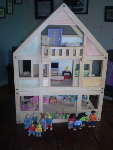 Doll's 3 storey Terrace House and accessories