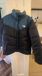 jacket north face mens. // teenager  s, medium  great condition only wore a handful  times