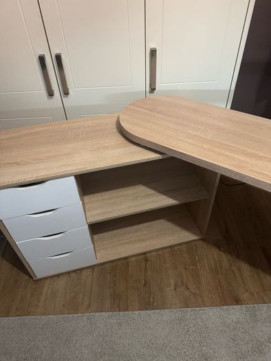 open desk