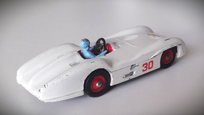 Diecast Vintage Dinky Toys Mercedes-Benz Racing Car - Fair to Good Original Condition/No Box