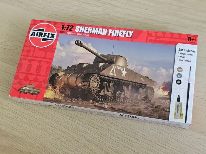 Airfix Sherman Firefly Starter Set