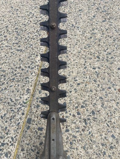 Stihl long reach hedge trimmer