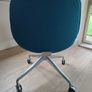 Ergonomic Lounge Chair Image 2