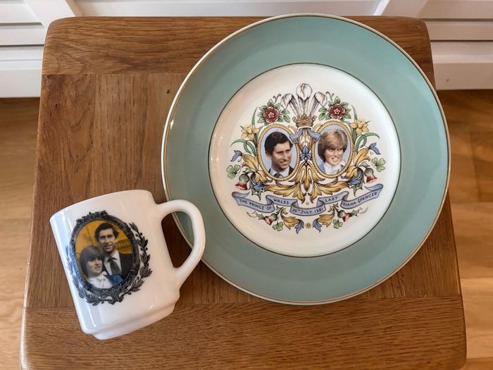 Prince Charles Lady Diana Royal Wedding 1981 Commemorative Plate and Matching Mug Set
