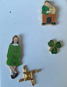 Ireland souvenir pin badges
