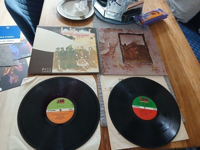 Led zeppelin albums II and IV(US)