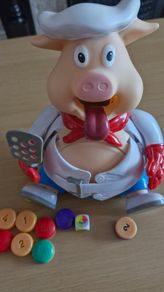 Pop the Pig Board Game