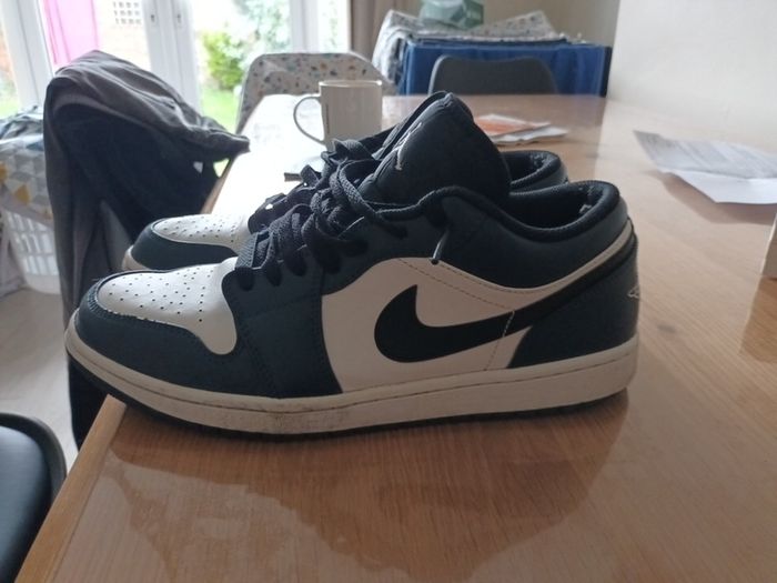 Air Jordan 1