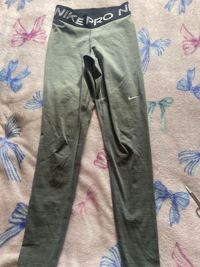 Nike Pro leggings-grey