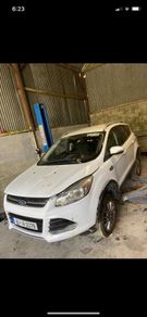 2016 ford kuga top spec breaking