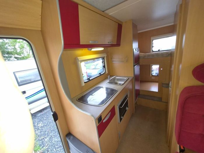 Camper