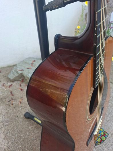 Vintage Yamaha Fg400a