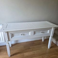 Console table