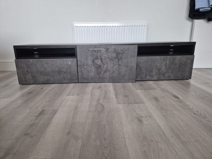 TV Rack