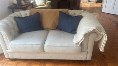 Leather chesterfield 2 seater