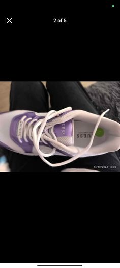 Guess womens runners