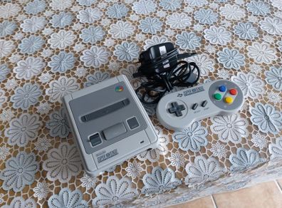 Super  Nintendo