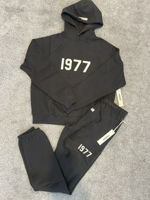 1977 essentials fear of god