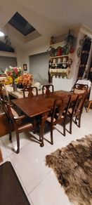 Mahogany Dining Table and 6 Chairs
