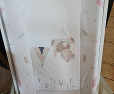 Cot top changer with firm sided changing mat