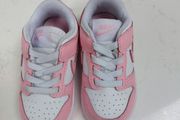 Baby shoes