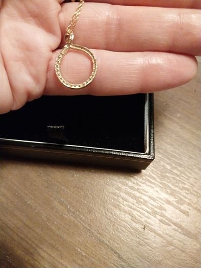9ct Gold Twisted Circle Pendant Necklace with Cubic Zirconia Stones
