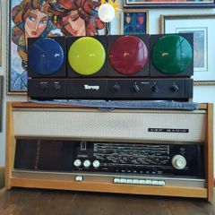 Vecher Analog Light Organ: 1980s Audio Visualizer. Retro Game Room & Hi-Fi Decor