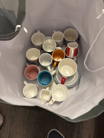 Free mugs