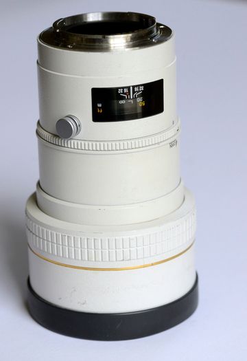 Sony\Minolta A mount lens. The APO 200mm F2.8