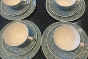 Royal Doulton Queenslace  D6447 tea set