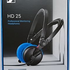 Sennheiser HD 25 Blue Limited Edition 70 ohms supra-aural (on-ear) closed-back DJ headphones